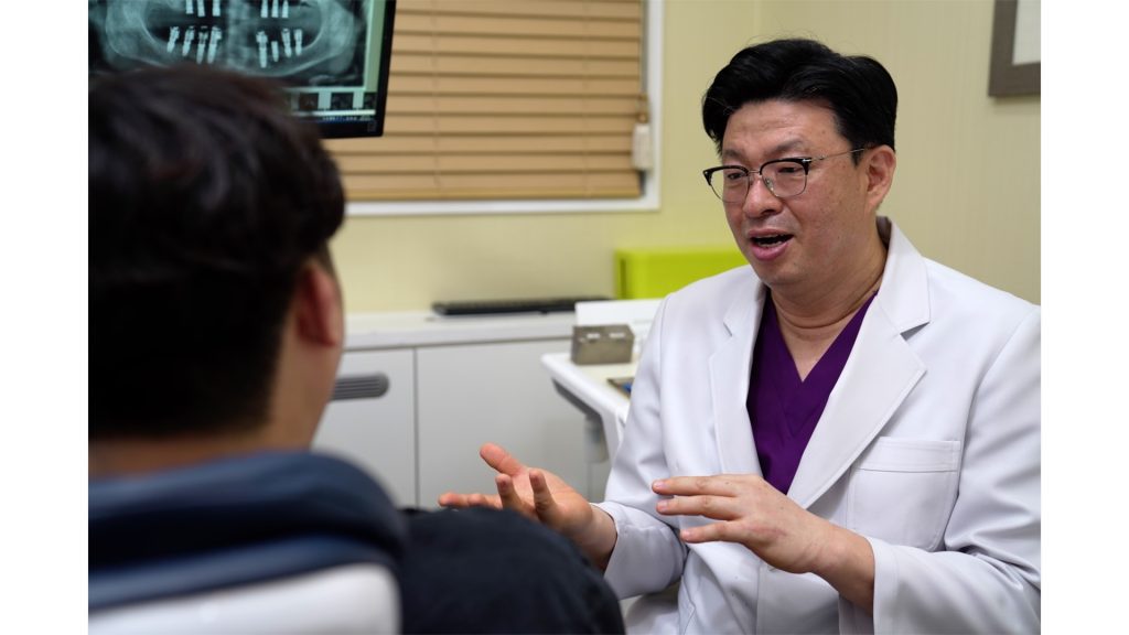 디지털 임플란트 공동개발자 정동근 병원장