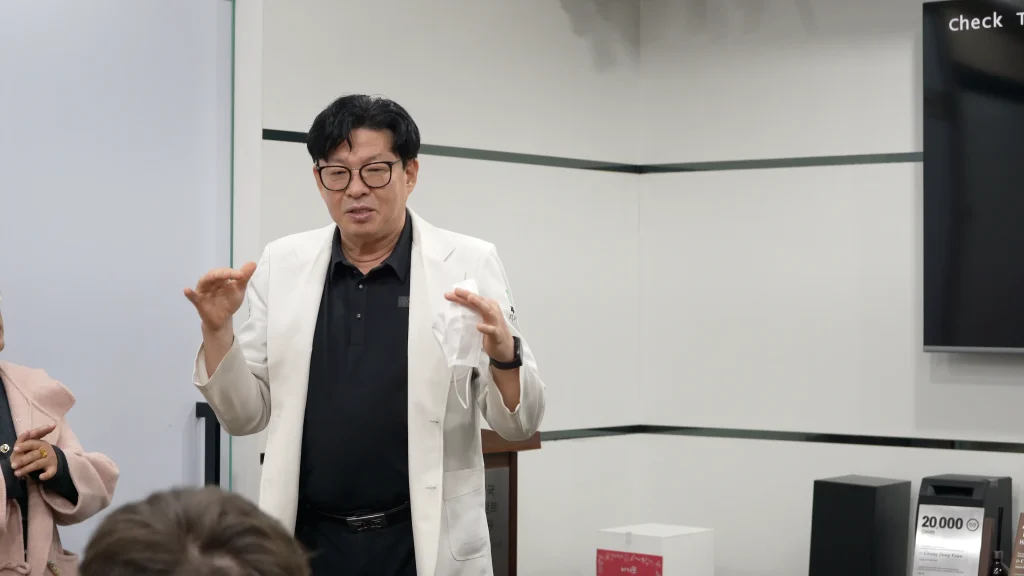 부산컴퓨터분석임플란트 정동근 병원장